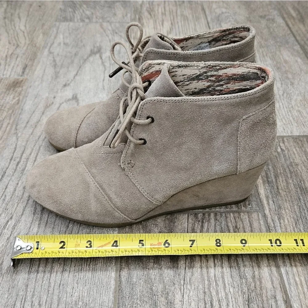 Toms Kala Suede Wedge Ankle Boots